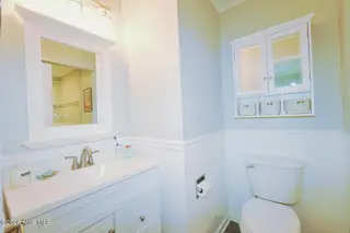 802 E Oak Island Drive, Oak Island, NC 28465 – photo 19: Bathroom-022-015-1500x1000