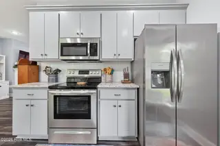 4717 Virginia Dare Drive, Washington, NC 27889 – photo 15: 19-web-or-mls-IMG_2725