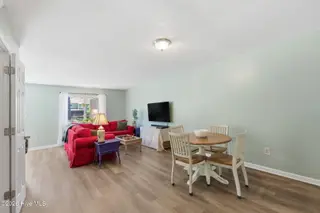 165 Quarterdeck, New Bern, NC 28562 – photo 13: 23-web-or-mls-DSC_6533