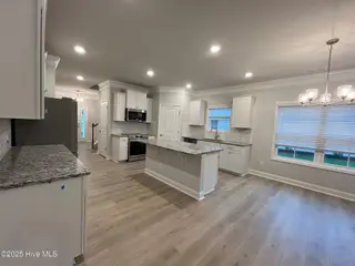 1224 Mandevilla Drive SE, Bolivia, NC 28422 – photo 15: Kitchen