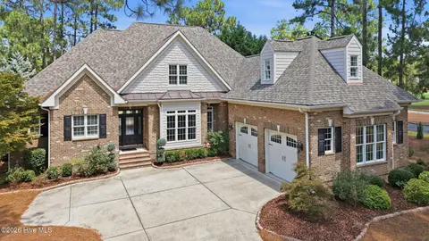 2 Augusta Drive, Southern Pines