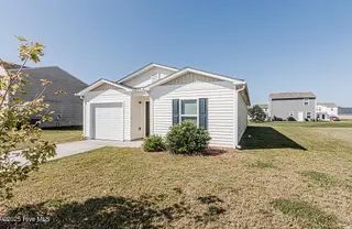 1225 Fescue Road, Rocky Mount, NC 27801 – photo 13: Welcome Home!