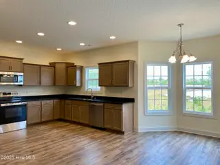 1870 Olde Towne Pointe Boulevard, Jacksonville, NC 28546 – photo 7: IMG_8524