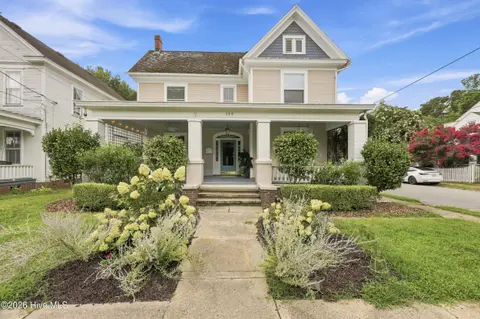813 W Main Street, Elizabeth City