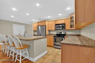 1730 Caracara Drive, New Bern, NC 28560 – photo 7: Kitchen