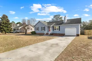 174 Core Road, Richlands, NC 28574 — 3-bedroom home in Core Estates, Richlands, NC, photo 2 of 27