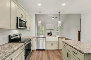 53 Howell Farm Drive, Selma, NC 27576 – photo 10: 008_file_7433