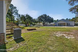 202/234 Sloop Point Road, Hampstead, NC 28443 — 4-bedroom manufactured home, Hampstead, NC, photo 12 of 55: 202SloopPointRoad-11