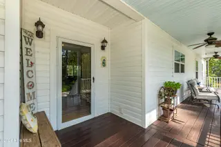 418 Vicksburg Court, Havelock, NC 28532 – photo 8: Front Porch