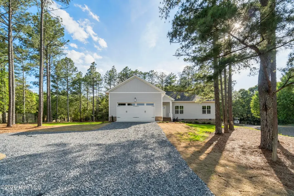 185 Shagbark Court, West End, NC 27376 – photo 1 of 25: 1_front view wide