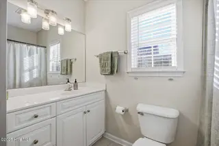 151 Kellerton Court, Winnabow, NC 28479 – photo 14: Guest Bath
