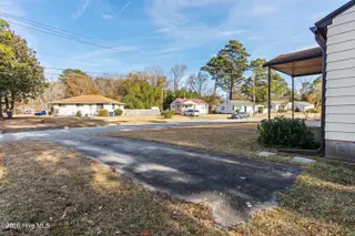 514 New River Drive, Jacksonville, NC 28540 – photo 24: mls-DSC00683
