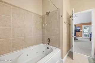 135 Tifton Circle, Cape Carteret, NC 28584 – photo 23: 9-web-or-mls-IMG_6478