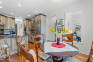 2966 Irwin Drive SE, Southport, NC 28461 – photo 17: 19_breakfast nook