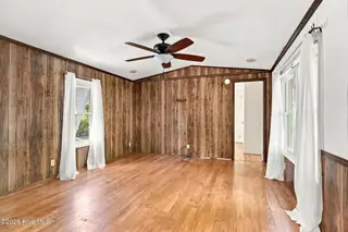 114 Lejeune Road, Cape Carteret, NC 28584 – photo 3: Living room