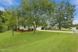 806 Mandarin Trail, Jacksonville, NC 28540 — 3-bedroom home in Mallard Creek, Jacksonville, NC, photo 9 of 51: 10-web-or-mls-09