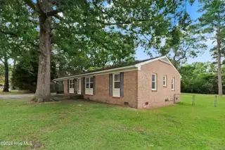 1108 Elanor Avenue, Goldsboro, NC 27530 – photo 3: 03-1108 Elanor Ave-3