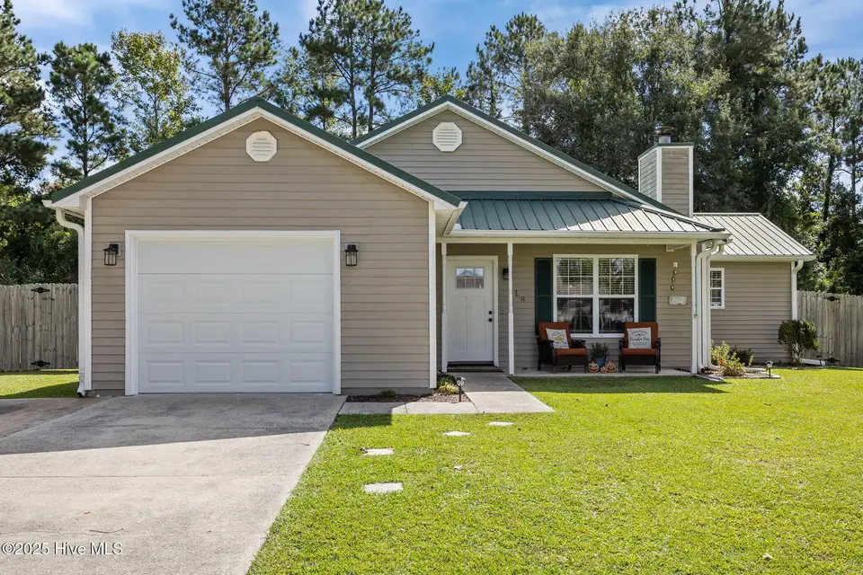 218 Palamino Trail, Jacksonville, NC 28546 – photo 1 of 45: 1-web-or-mls-218 Palamino Trail 84