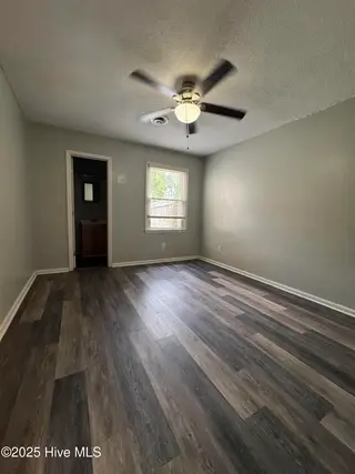 155 Pine Crest Drive, Jacksonville, NC 28546 – photo 10: IMG_0265