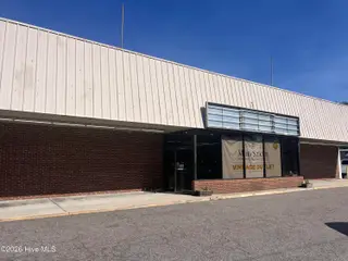 177 N Sycamore Street, Aberdeen, NC 28315 – photo 7: 7 - 177 N Sycamore St