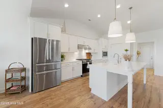 127 Windswept Lane, Beaufort, NC 28516 – photo 12: Kitchen
