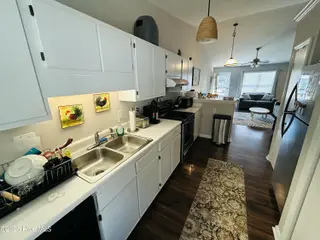 626 Varsity Drive, Wilmington, NC 28403 – photo 9: IMG_7374