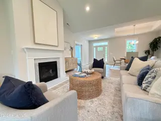 122 Live Oak Circle, Lake Waccamaw, NC 28450 – photo 5: LIVING D