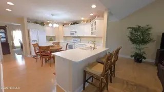 129 Hidden Pond Drive, New Bern, NC 28562 – photo 14: Lots of Cabinet Space