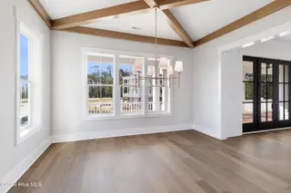 502 Swan Court, Beaufort, NC 28516 – photo 5: Dining Area