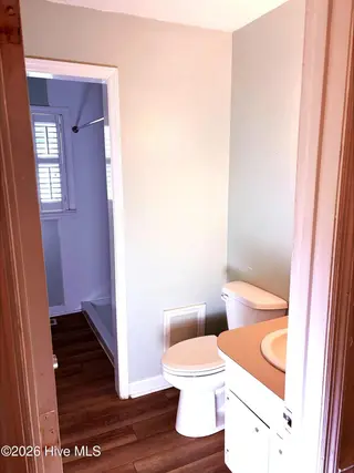 2103 Hilltop Lane, Goldsboro, NC 27530 – photo 15: Bathroom from hallway