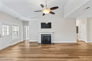 1926 Tara Court 201, Greenville, NC 27858 – photo 5: 8G4A4509