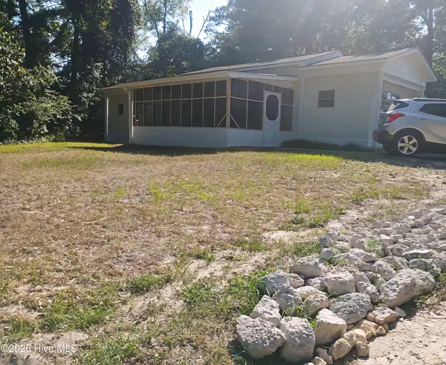 3965 Fifth Street SW, Shallotte, NC 28470