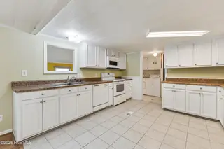 630 Dogwood Drive, Sunset Beach, NC 28468 – photo 11: Kitchen