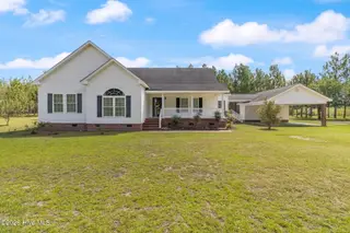 771 Mount Olive Road, Bladenboro, NC 28320 – photo 2: 771 Mt Olive Rd