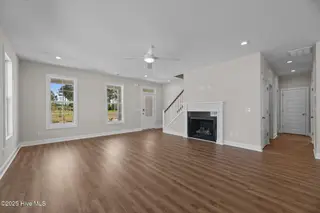 1009 Brighton Drive, New Bern, NC 28562 – photo 12: 21-web-or-mls-DSC_2894