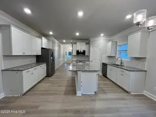 1224 Mandevilla Drive SE, Bolivia, NC 28422 – photo 14: Kitchen