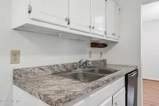 210 Nottingham Drive, Havelock, NC 28532 – photo 15: 16-web-or-mls-DSC_3336