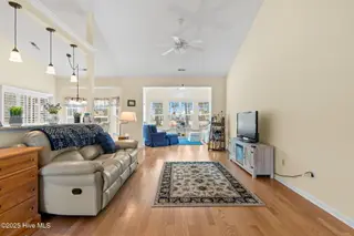 675 Meadowbrook Lane, Calabash, NC 28467 — 3-bedroom home in Meadowlands, Calabash, NC, photo 6 of 35: 23-web-or-mls-CAMMediaLLC.com (23 of 42)