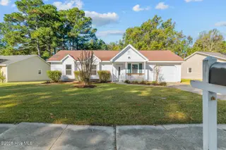 126 Broadleaf Drive, Jacksonville, NC 28546 – photo 3: 3