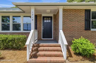 1719 Old Folkstone Road, Sneads Ferry, NC 28460 – photo 4: 10-print-GI - 1719 Old Folkstone Rd - Li