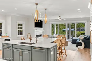1621 S Moorings Drive, Wilmington, NC 28405 — 5-bedroom home in Landfall, Wilmington, NC, photo 17 of 76: 026_1621_south_moorings_drive_daytime_ma