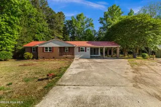 11073 Sam Potts Highway, Lake Waccamaw, NC 28450 – photo 2: 1-DSC05317