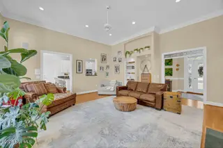 1907 Pembroke Jones Drive, Wilmington, NC 28405 — 4-bedroom home in Landfall, Wilmington, NC, photo 10 of 49: 006_img_1268_16