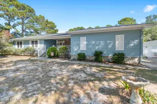 1894 Muriel Street SW, Supply, NC 28462 — 4-bedroom home in Sea Aire Estates, Supply, NC, photo 3 of 62: 1894MurielStSW - 3