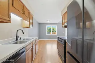 303 Plateau Drive, Greenville, NC 27858 – photo 12: 23-web-or-mls-IMG_2616