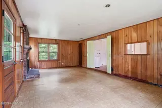 224 Banks Avenue, Goldsboro, NC 27534 — 3-bedroom home in Jefferson Park, Goldsboro, NC, photo 10 of 29: 12-web-or-mls-DSC07437