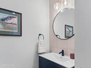 32 Riviera Drive, Pinehurst, NC 28374 – photo 15: half bath
