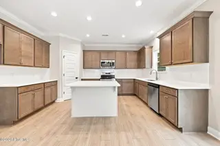 2329 Rhinestone Drive, Winterville, NC 28590 – photo 13: 13-web-or-mls-IMG_5347-edit