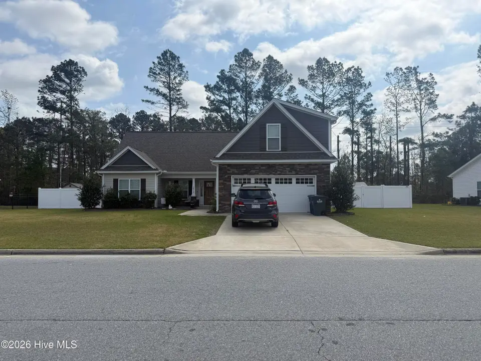 3813 E Baywood Lane, Greenville, NC 27834 – photo 1 of 21: IMG_6492