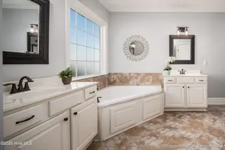2324 Dovedale Drive B, Greenville, NC 27834 – photo 17: 20260209 MLS K_Holloman 2324 Dovedale Dr